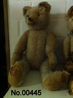 /products/steiff-teddy-gross-no-445/