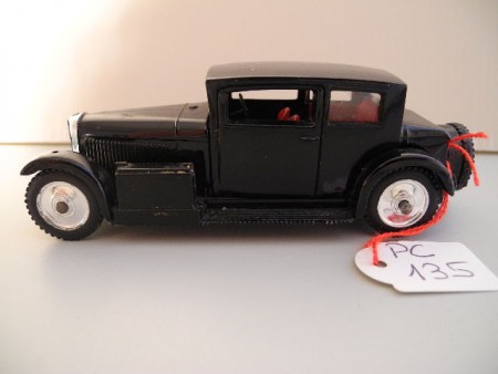 /products/solido-voisin-carene-no-135/